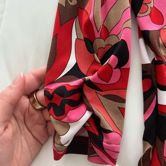 Retro Blouse - Picture 6 of 6